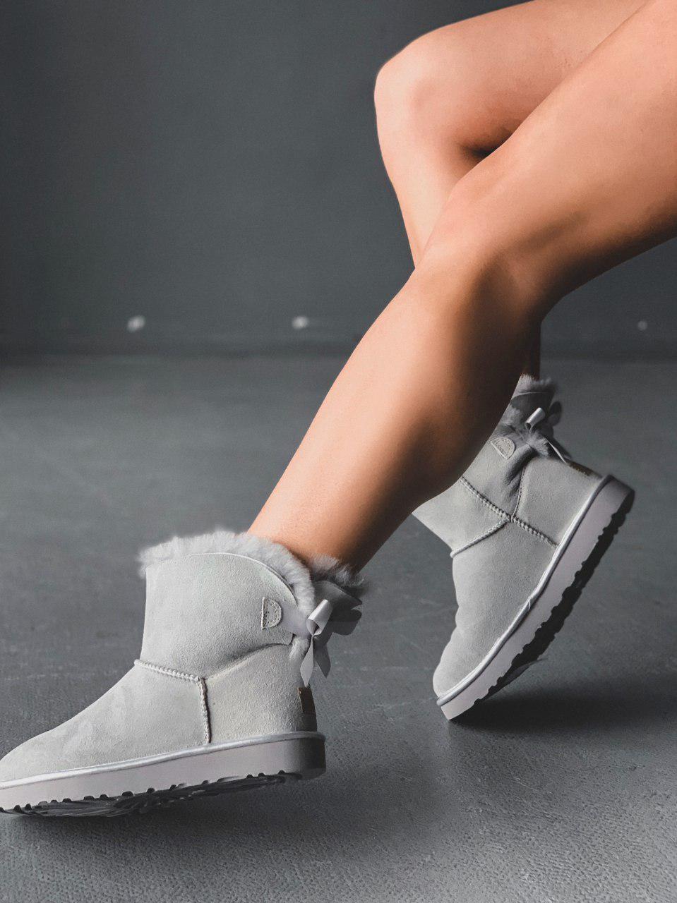 

Оригинальные угги UGG Mini Bailey Bow Light Grey женские мини 39