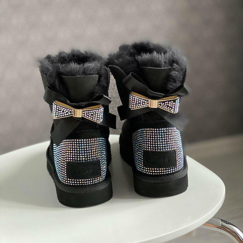 

UGG Australia Mini Bailey Bow II Crystal Swarovski Black | полностью натуральные; черные; мини угг; с бантом 37eur - 23.5cm