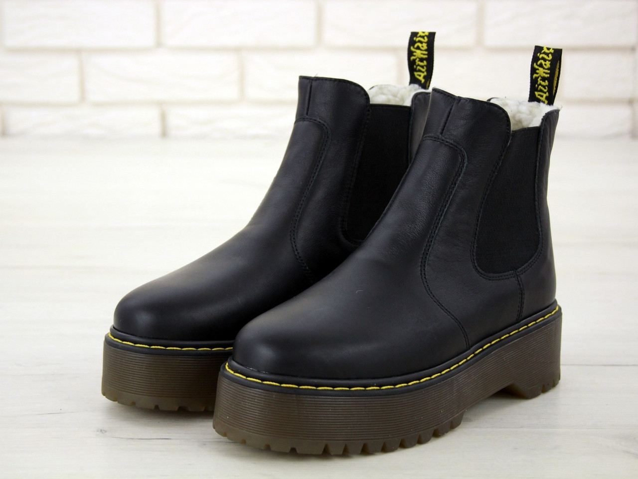 

Ботинки женские кожаные черные на платформе на меху Dr.Martens Platform Chelsea Мартинсы новинка 2019, Черный