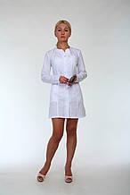 Білий класичний медичний халат з довгим рукавом