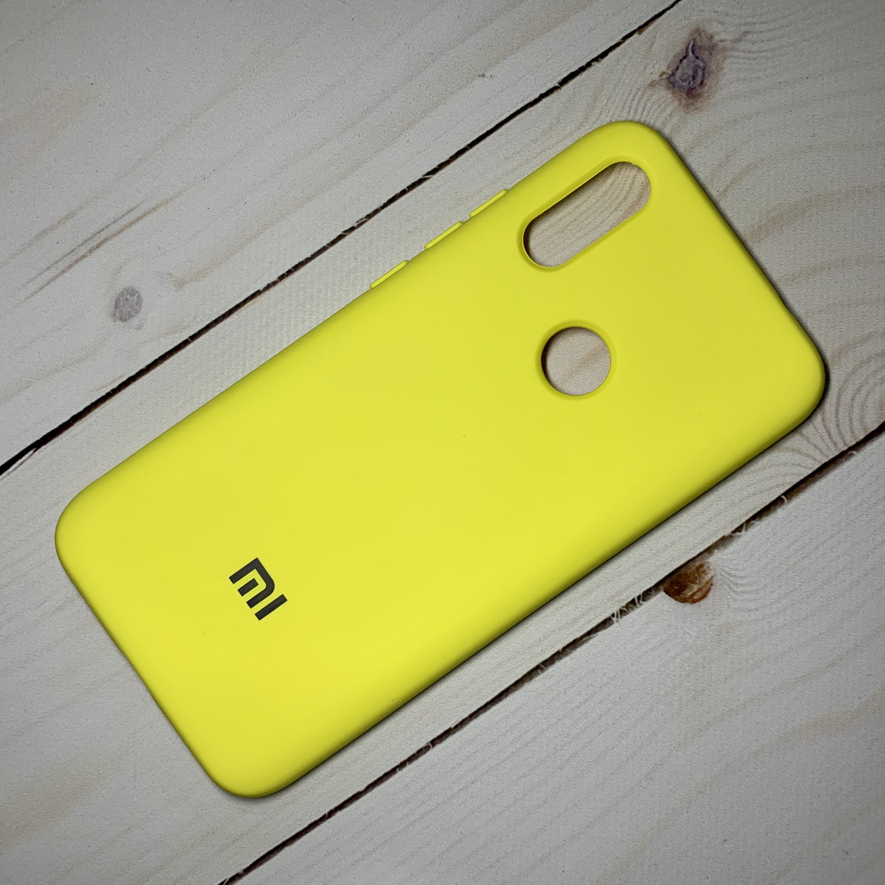 

Чехол Silicone Case Xiaomi Redmi 7 Желтый