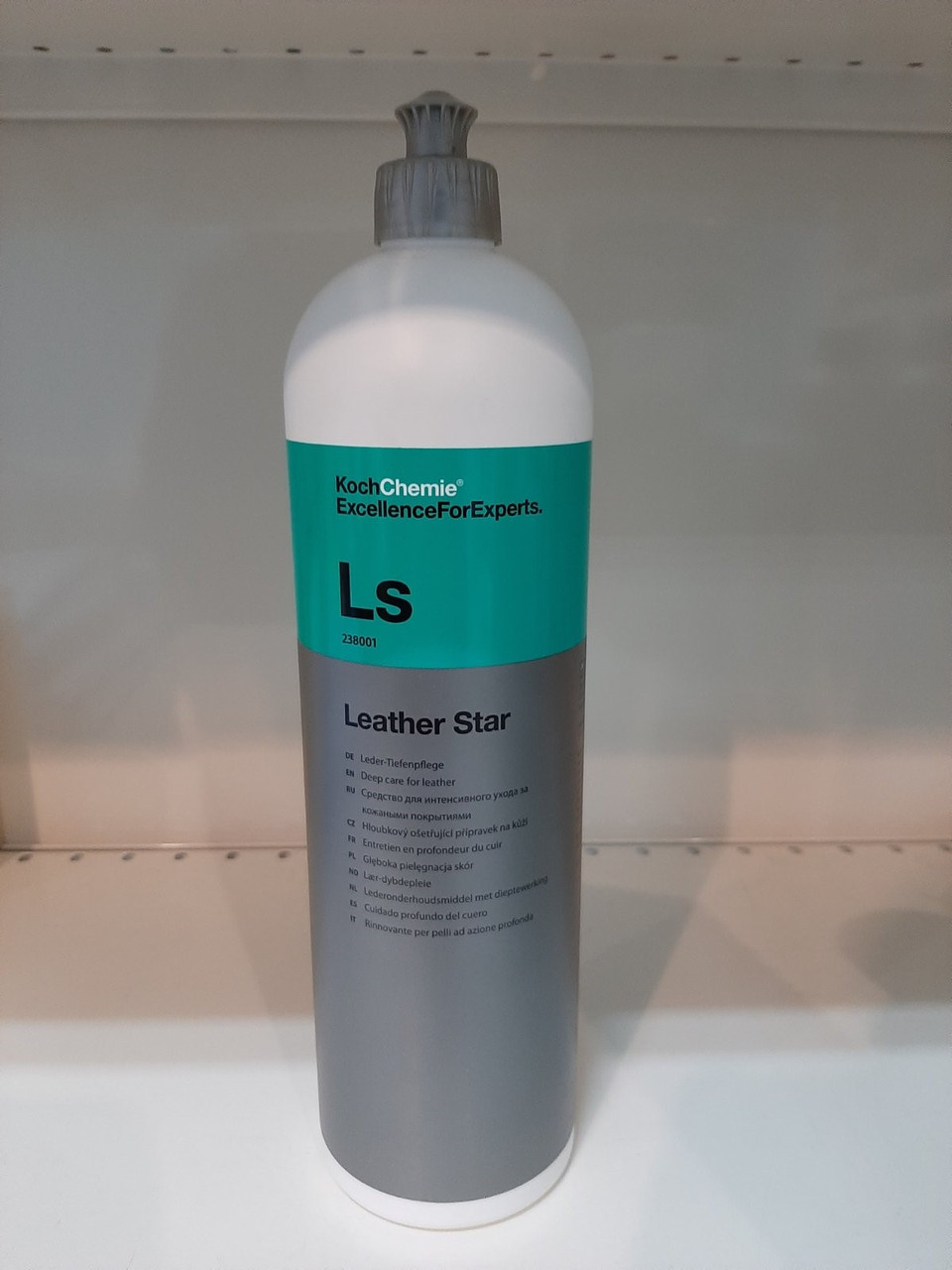 

Koch Chemier Leather Star средство для ухода за кожей, кожаным салоном, кожаными изделиями, 1000 мл.