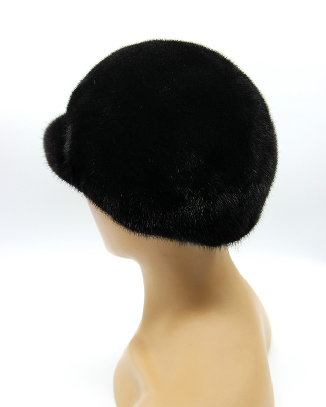 Норковая кепка женская