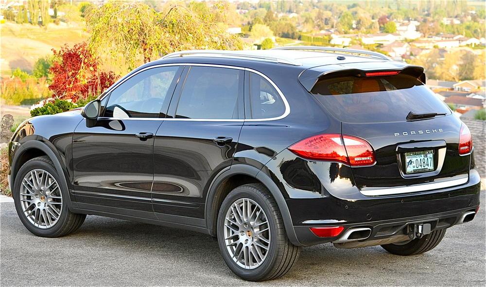 

Porsche Cayenne 2010-2017 гг. Рейлинги OEM (2 шт)