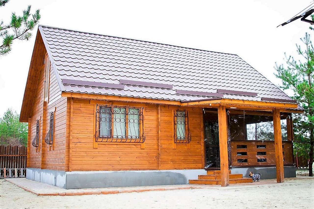 Дом деревянный сборный из бруса с верандой 7,8х9,5 м. Кредитование стр