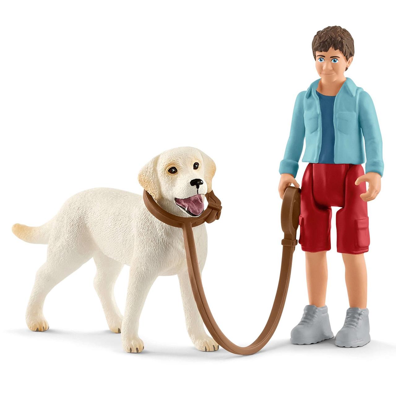 

Набор На прогулке с лабрадором 3 предмета Schleich 42478