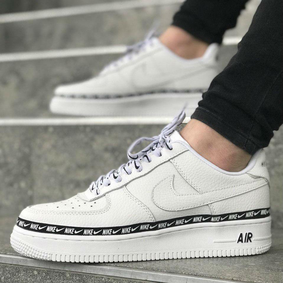 

Nike Air Force 1 '07 SE White | кроссовки мужские и женские; белые; кожаные; осенние/весенние 8.5us - 42eur - 26.5cm, Белый