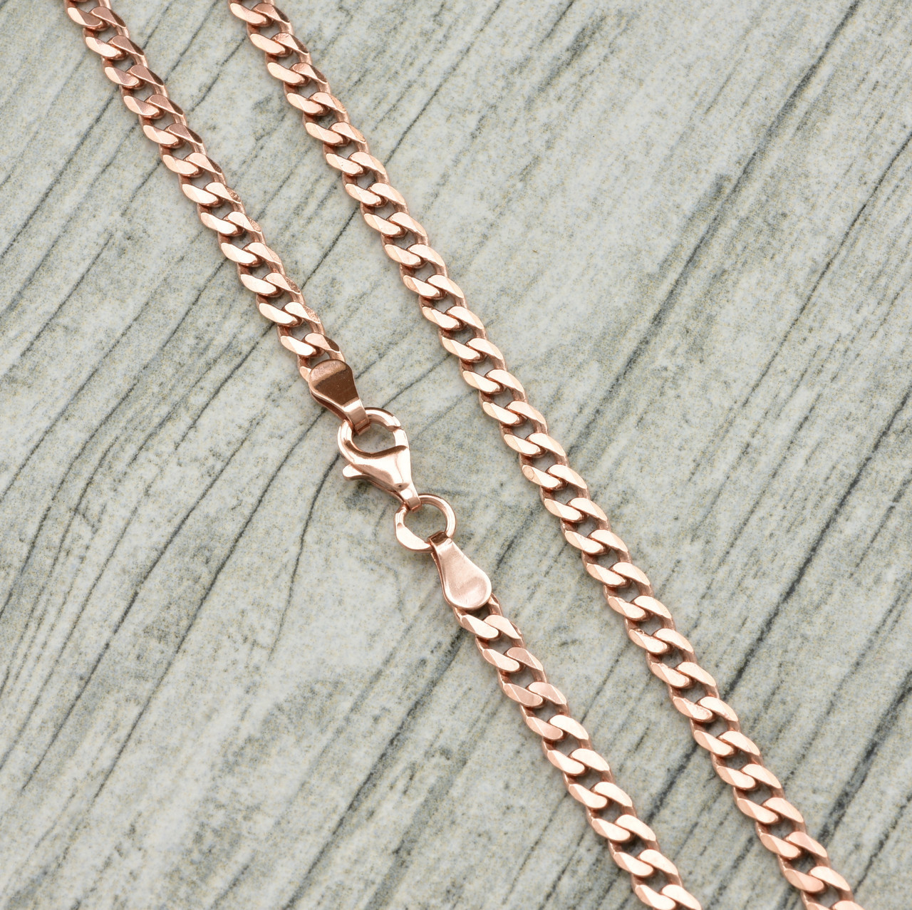 

Серебряная цепочка позолоченная Панцирная скруглённая ширина 3.5 мм длина 55