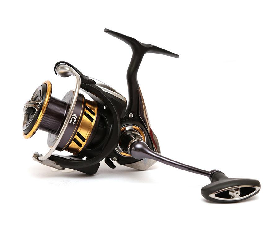 

Катушка Daiwa 17 Legalis LT 2000D (10416-205)