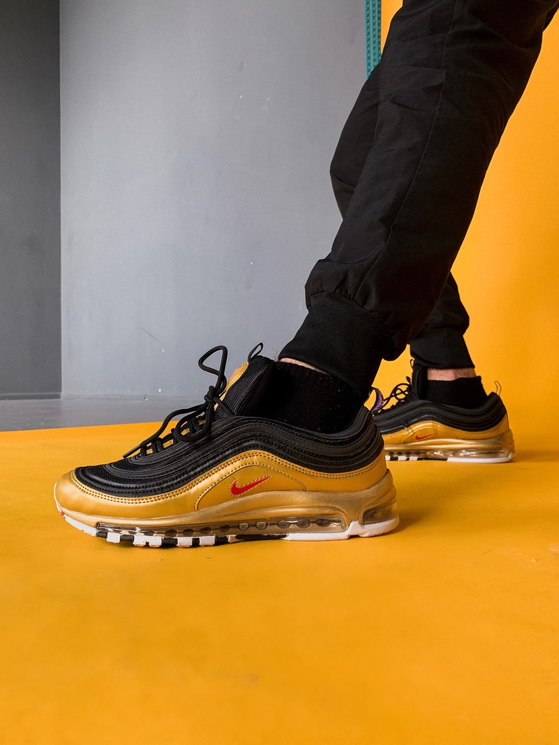 

Кроссовки Nike Air Max 97 мужские, черно-золотистые, в стиле Найк Аир Мак, кожа, текстиль, код FL-1110 45