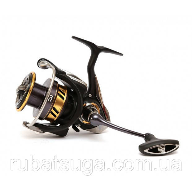 

Катушка Daiwa 17 Legalis LT 3000D-C