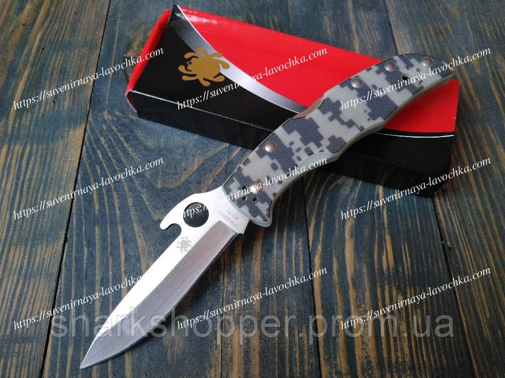 

Нож складной VG-10-B Spyderco Knives Military USA