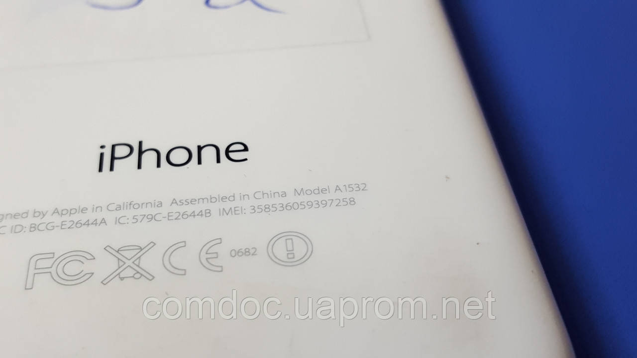 

Iphone 5C (A1532) на запчасти или разборку