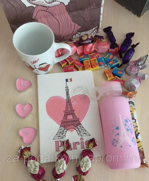 Оригинальный подарок девушке Валентинка Париж (розовая)