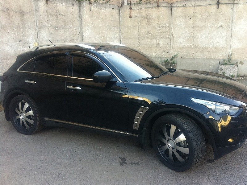 

Дефлекторы окон (ветровики) INFINITI FX37(FX50)/QX70 2009-