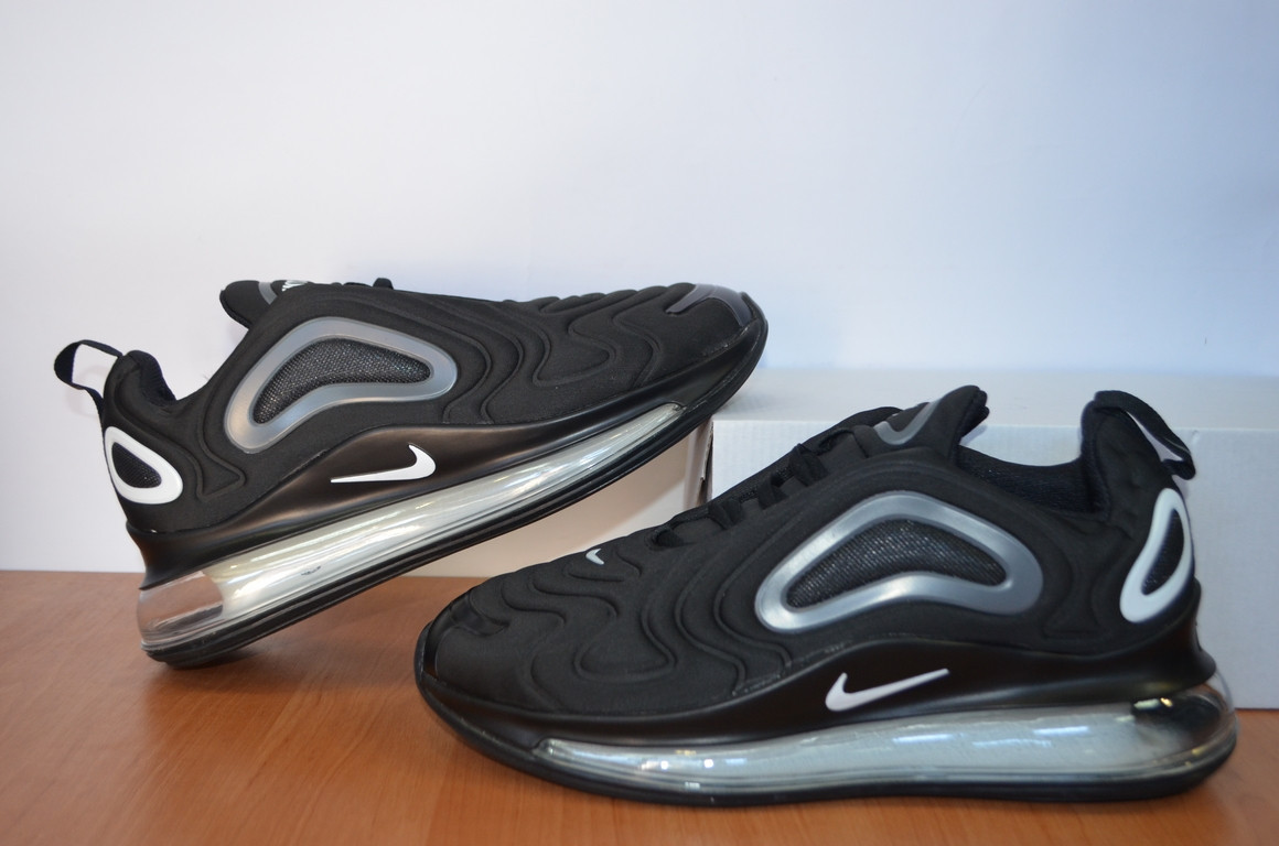 

Кроссовки мужские Nike Air max 720.Реплика., Черный