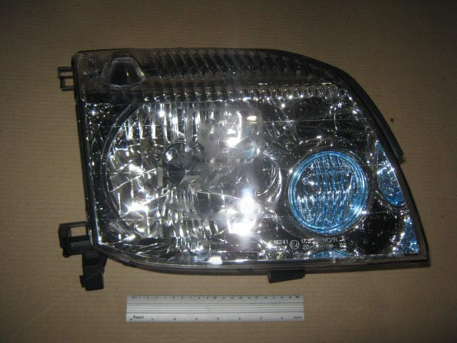 

Фара правая Nissan X-TRAIL 01-07 (TYC). 260108H925