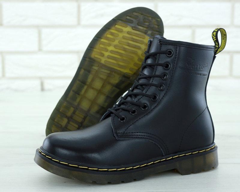 

Ботинки женские зимние кожаные с натуральным мехом Dr. Martens "Черные" размер 36-40, Черный