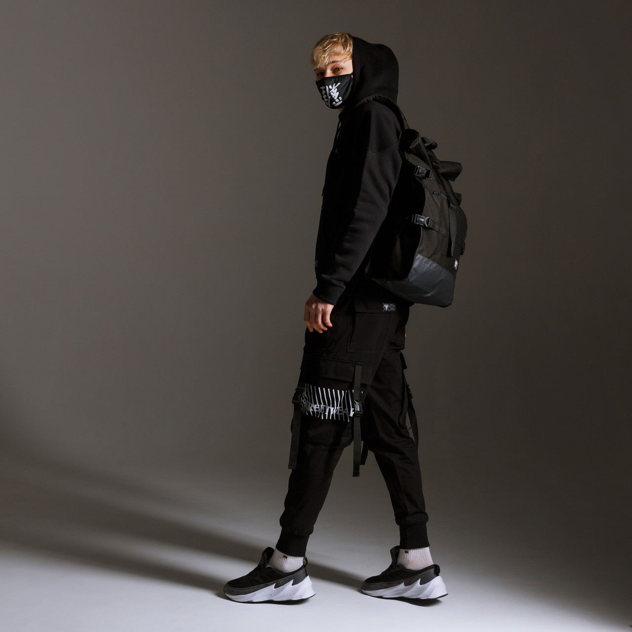 Карго штани (джоггер) чоловічі чорні з лямками бренд ТУР модель Йосіда (Yoshida) TУRWEAR - Фото 5