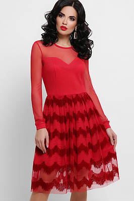 Красное вечернее платье с сеткой