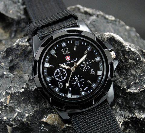 

Мужские армейские наручные часы Swiss Army black