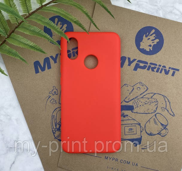 

Чехол силиконовый для Xiaomi MI8 красный (5152)