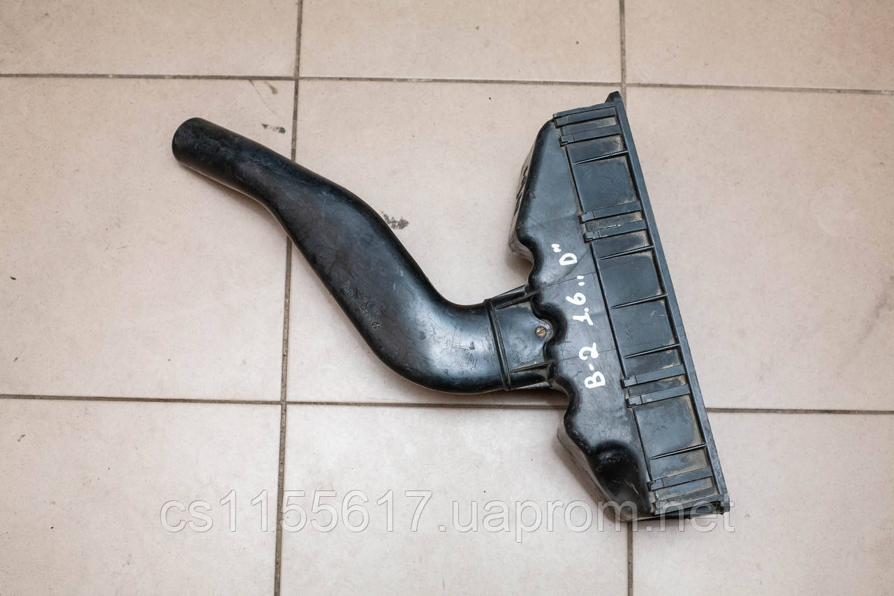 Корпус воздушного фильтра VW VOLKSWAGEN GOLF MK1 1.6 068129613A 068129617A 4510912119 171197A