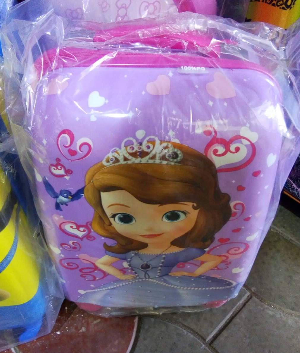 Детский чемодан на колёсах пластиковый  дитячі валізи.