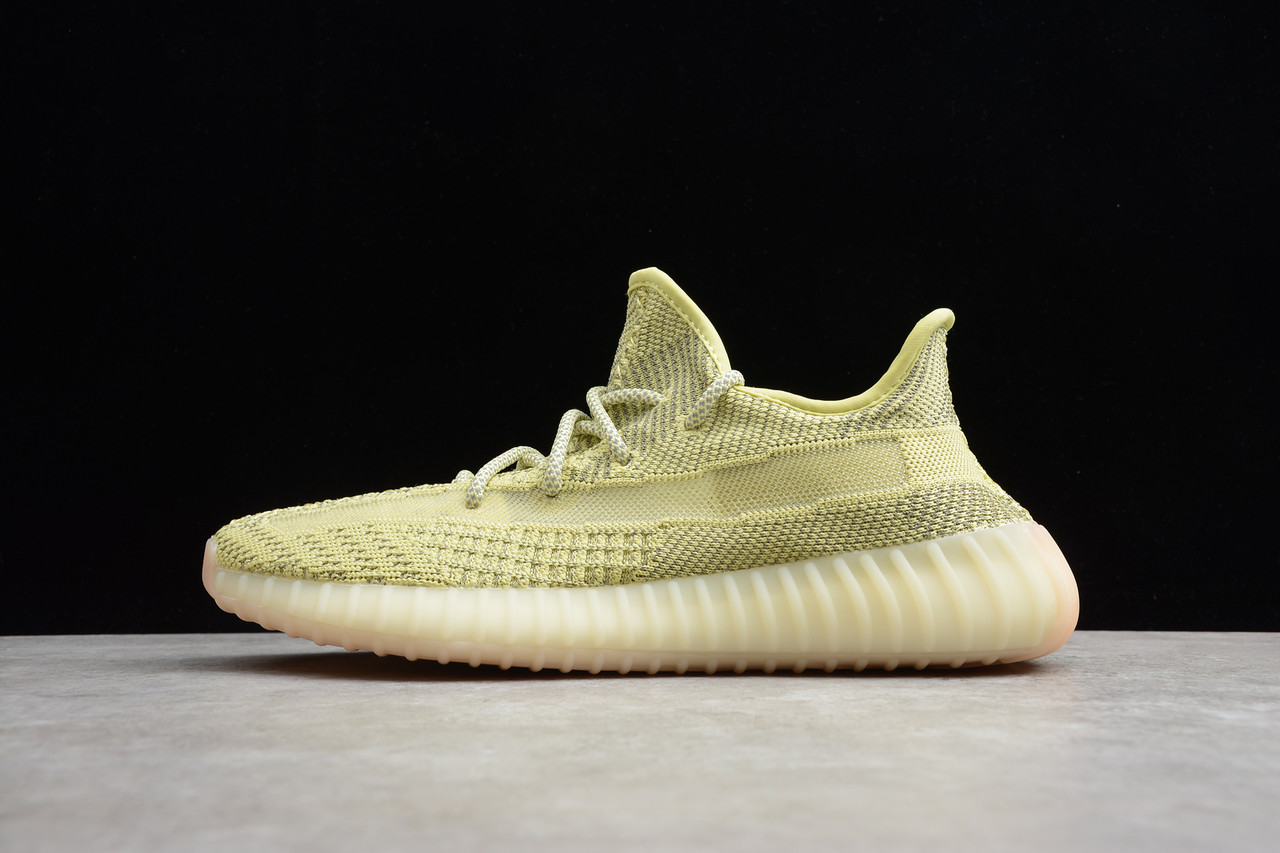 

Кроссовки мужские Adidas Yeezy Boost 350 V2 / ADM-2675 (Реплика), Желтый