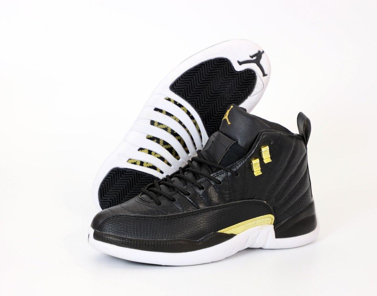 Nike Air Jordan 12 black-white-gold 