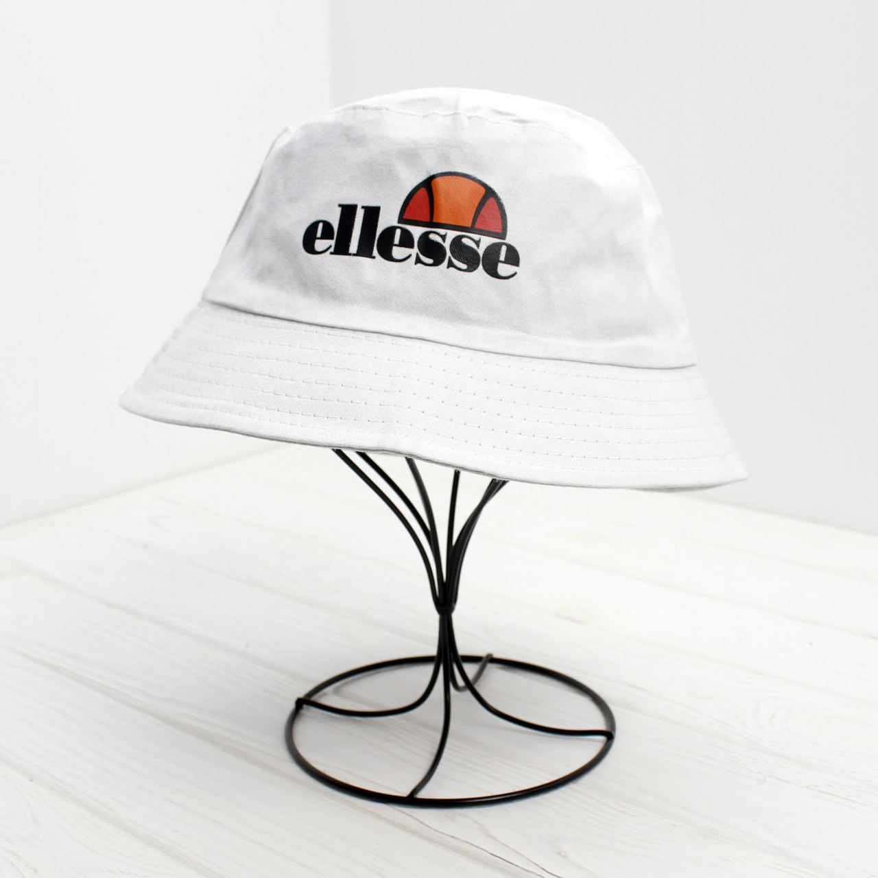 

Панама Ellesse, Белый