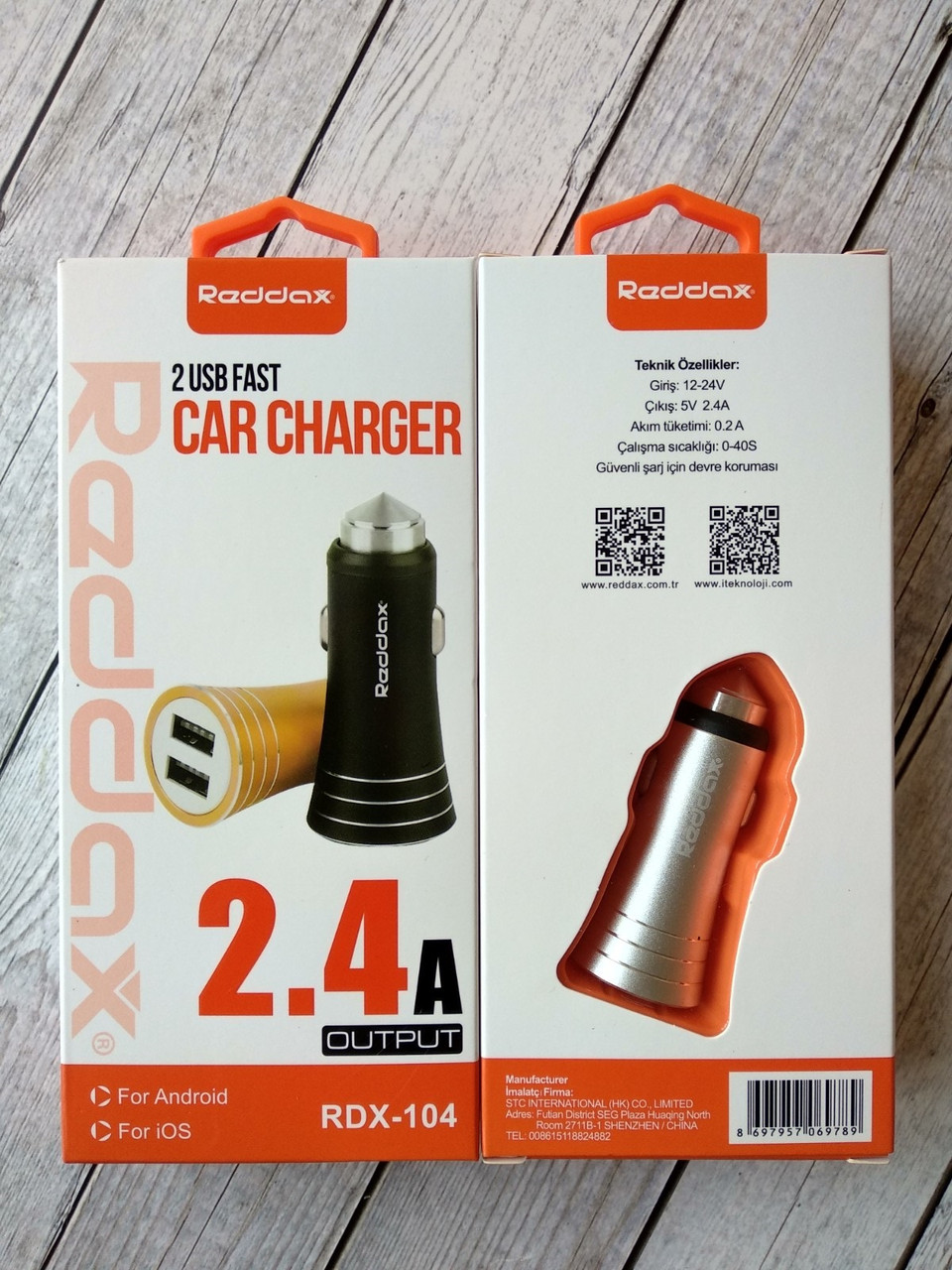

Автомобильное зарядное устройство RedDax RDX-104 2.4A 2 Usb + кабель iPhone Silver, Белый