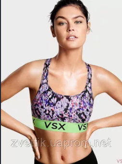 

Спортивный мягкий топ Victoria Sport от Victoria’s Secret The Player Racerback Sport Bra Оригинал