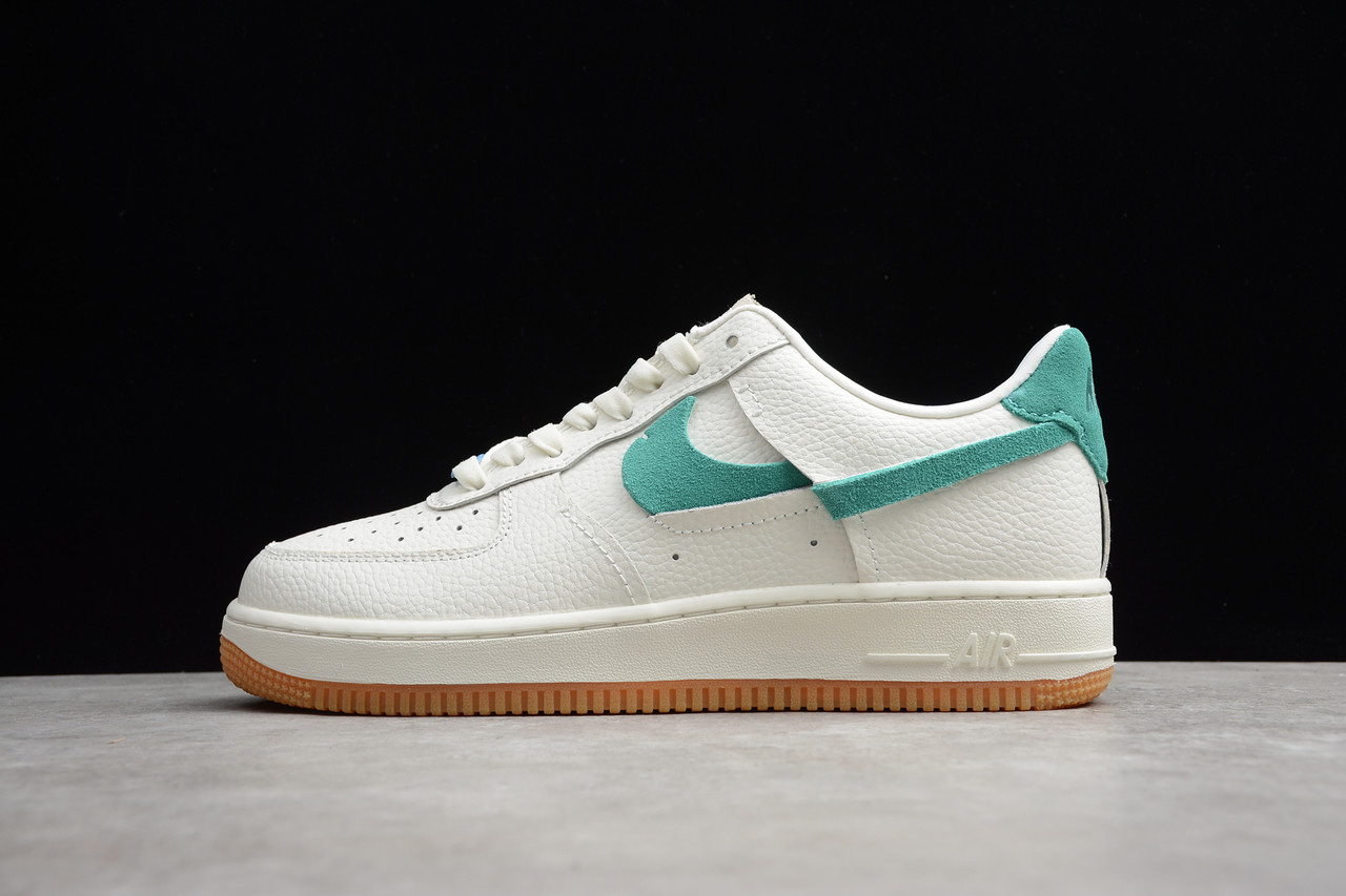 

Кроссовки мужские Nike Air Force 1 / 1AFM-703 (Реплика), Белый