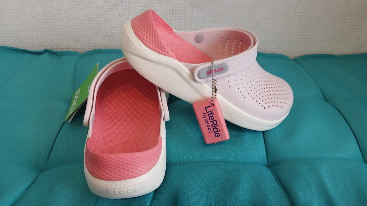 

Crocs LiteRide Clog Powder/White 36