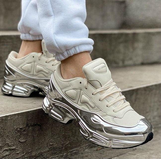 

Adidas X Raf Simons Ozweego Cream Chrome Silver | кроссовки женские; кремовые/зеркальные; осенние/весенние 39eur - 25.0cm, Кремовый