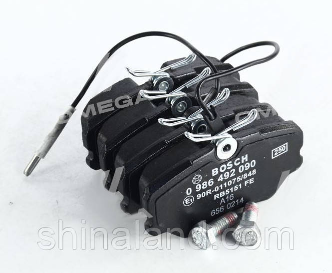 

Тормозные колодки дисковые (Bosch) OE 425055