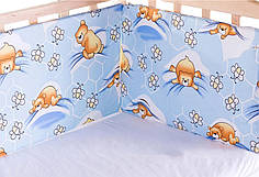 Бортики в детскую кроватку защита бампер Голубой мишка для новорожденных