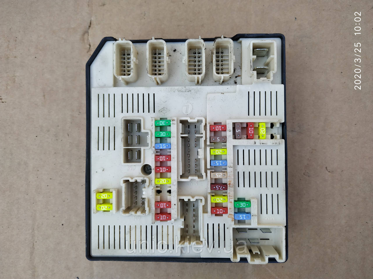 Рено колеос блок предохранителей