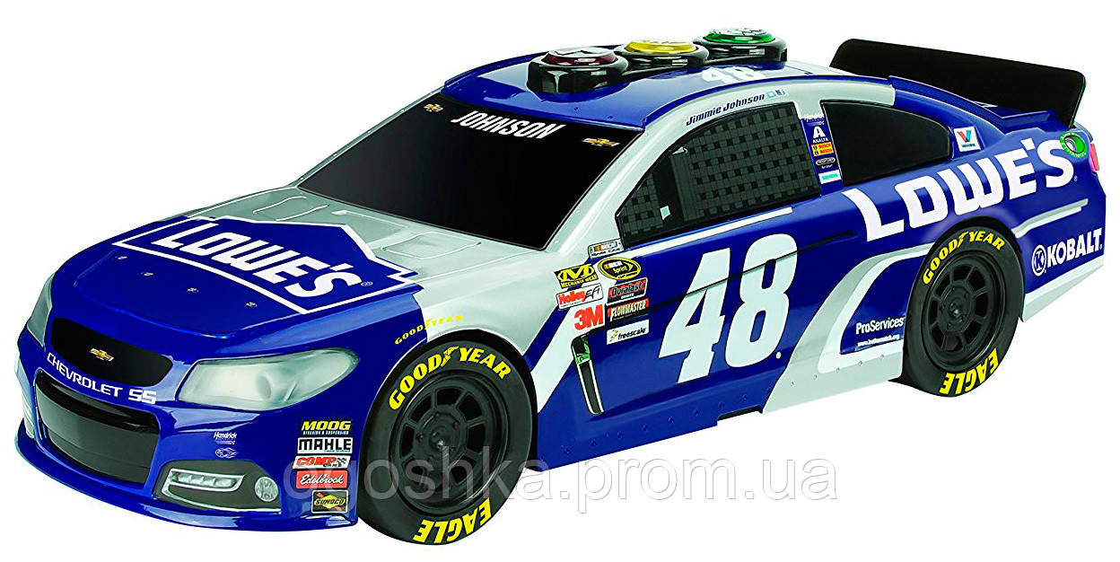 

Машина NASCAR 2016 Jimmie Johnson Lowe’s Chevrolet (свет, звук) 33 см, Road Rippers, Toy State