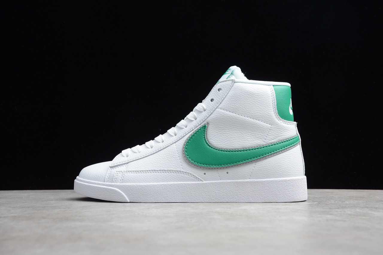 

Кроссовки женские Nike Blazer / BLZ-215 (Реплика), Белый