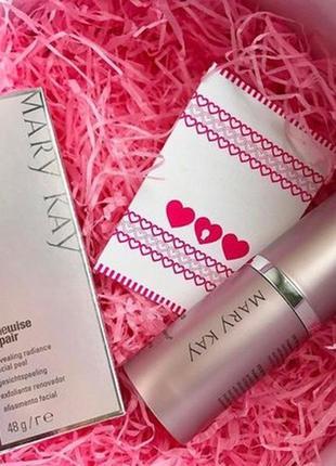 

Пилинг для лица TimeWise Repair® Revealing Radiance® Mary Kay