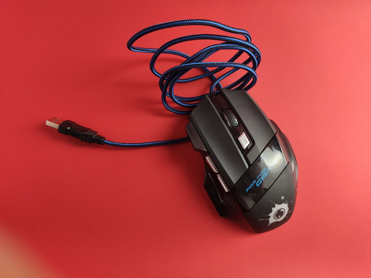 БУ оптическая игровая проводная компьютерная мышь с подсветкой 5500 DPНет в наличии