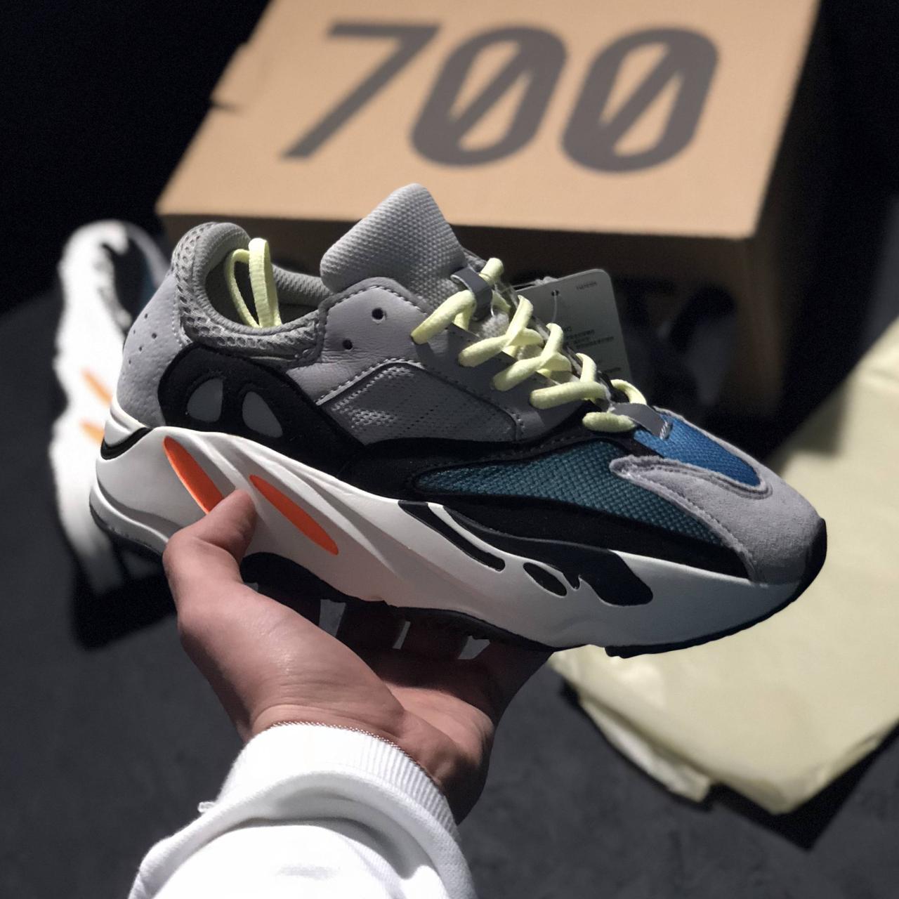 

Кроссовки Adidas Yeezy Wave Runner 700