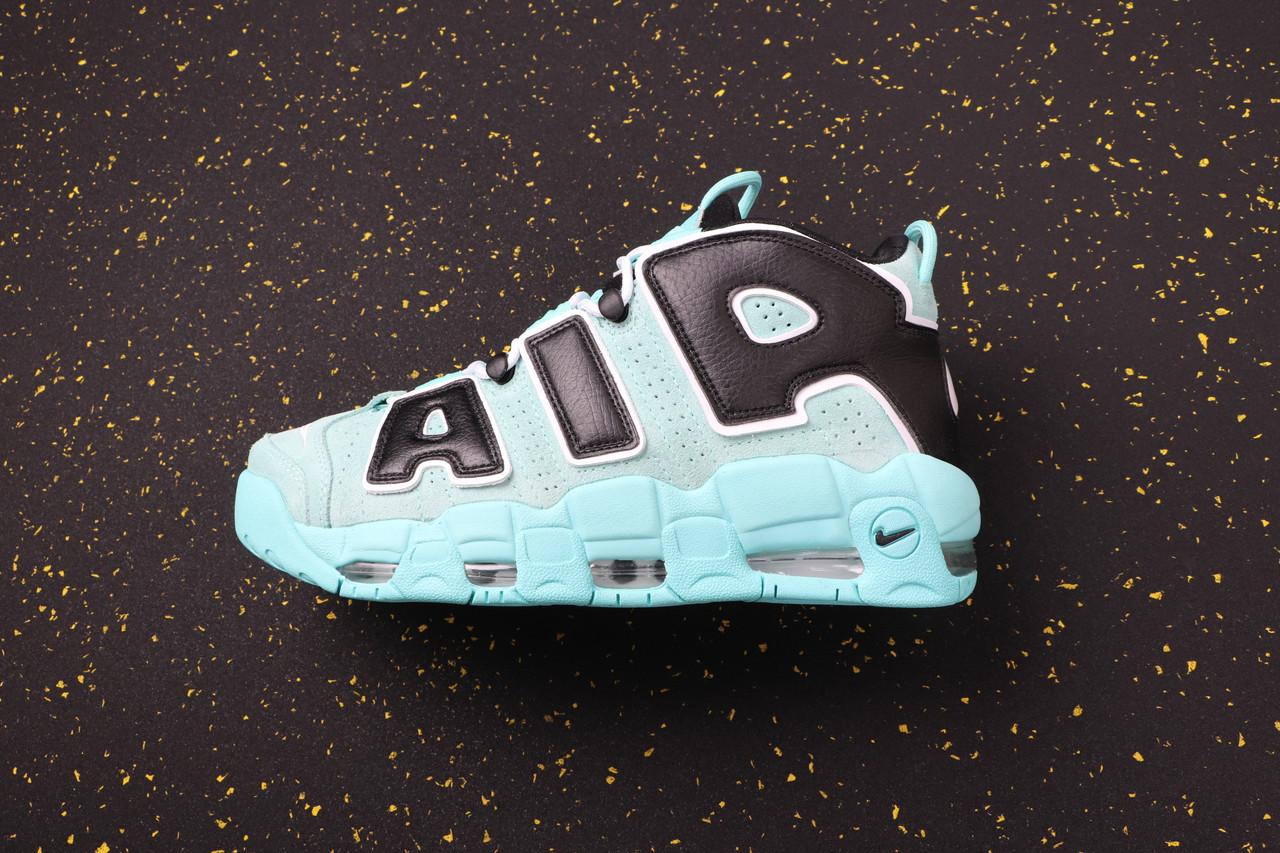 

Кроссовки женские Nike Air More Uptempo / AMU-023 (Реплика), Мятный