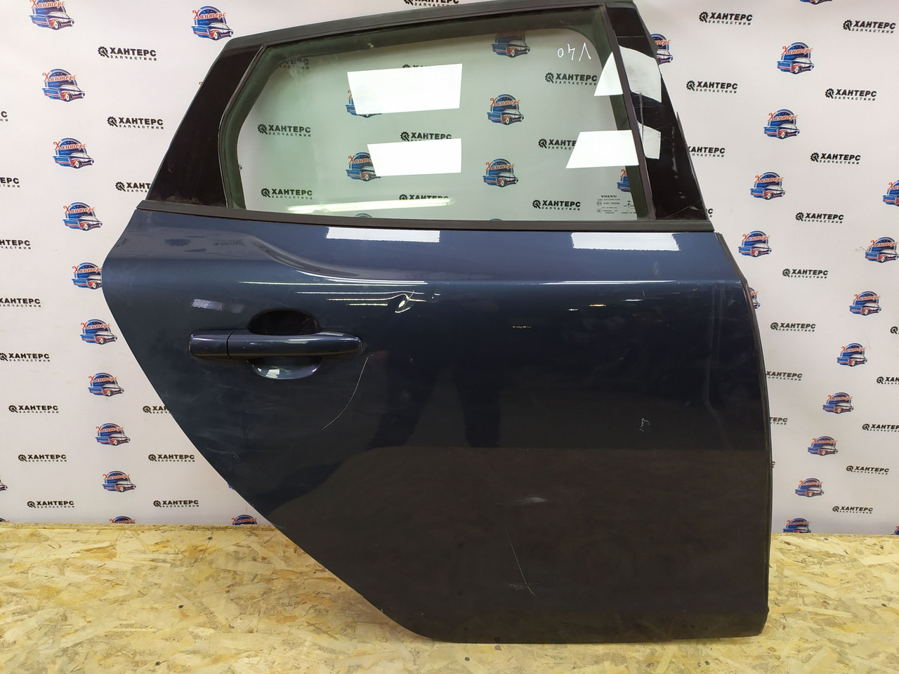 

Дверь правая задняя Volvo V40 2012- Ровно