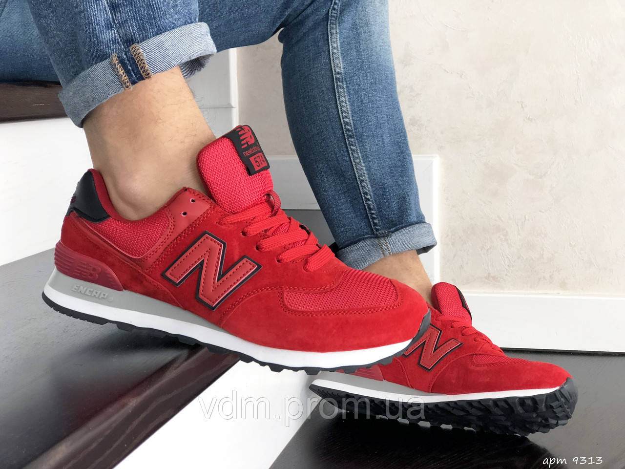 

Кроссовки мужские New Balance 574 в стиле Нью Беланс , замша, код SD-9313. Красные 45