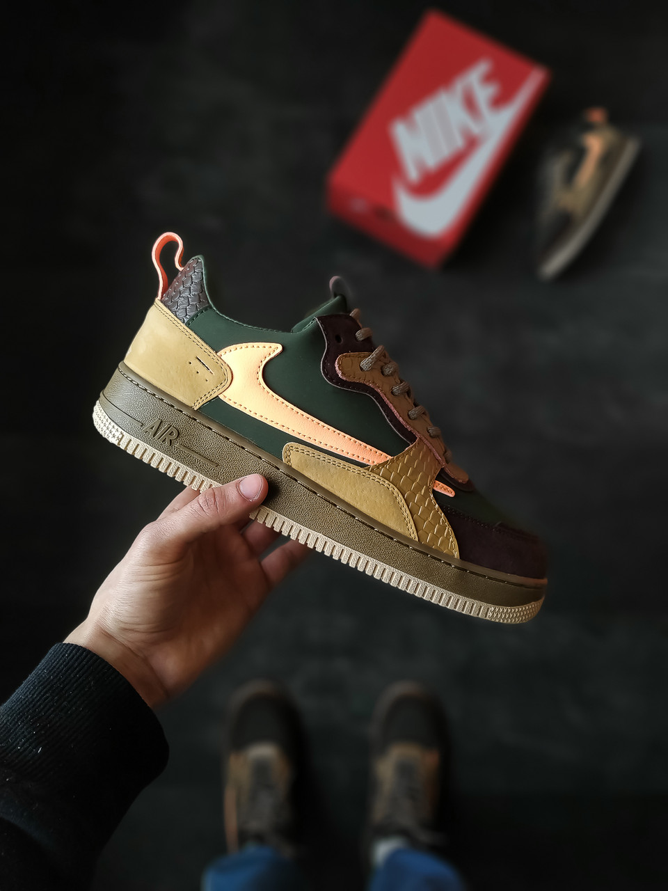 

Мужские кроссовки Nike Air Force 1 Коричневые 44, Коричневый