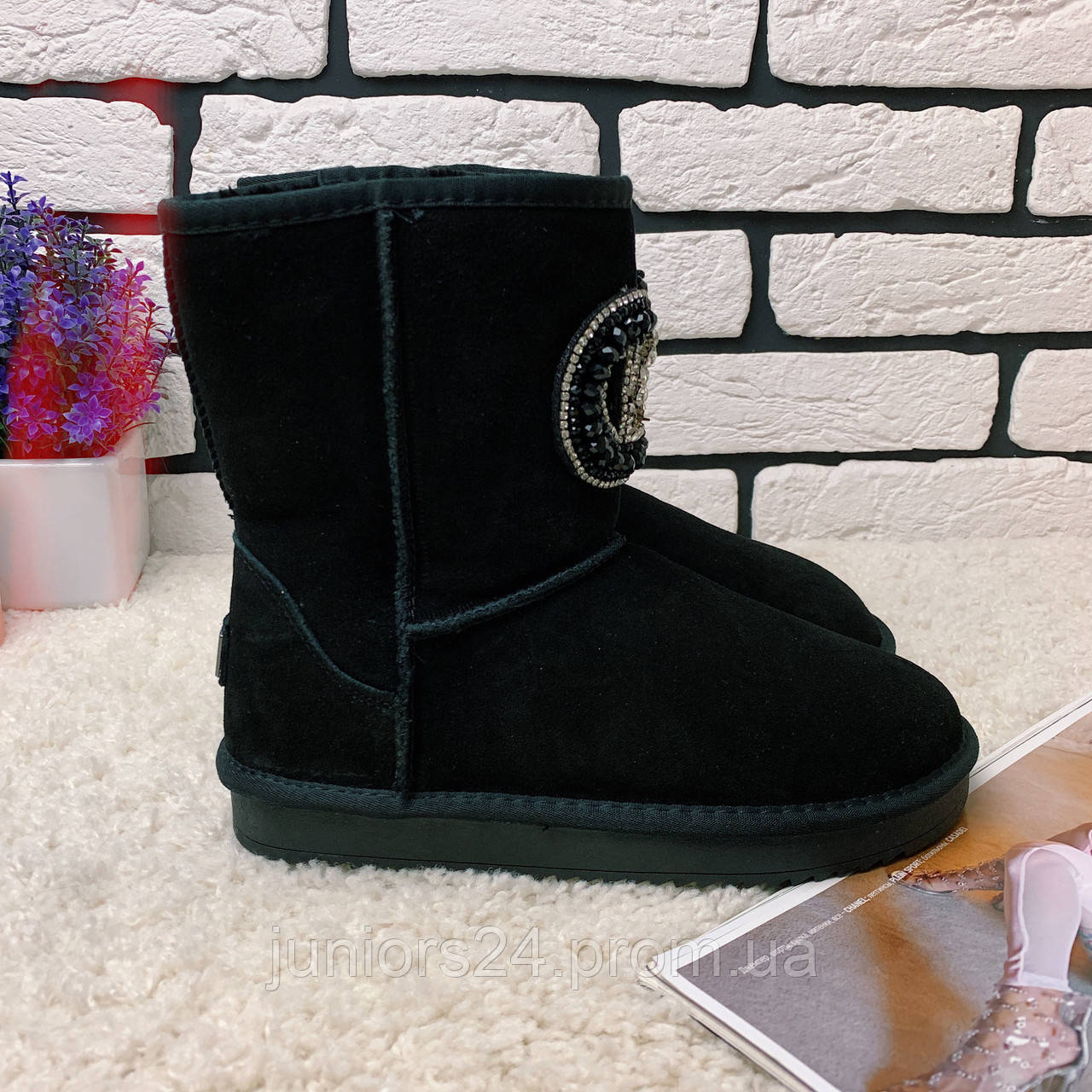 

UGG 13-102 ⏩ [ 36,38 ]