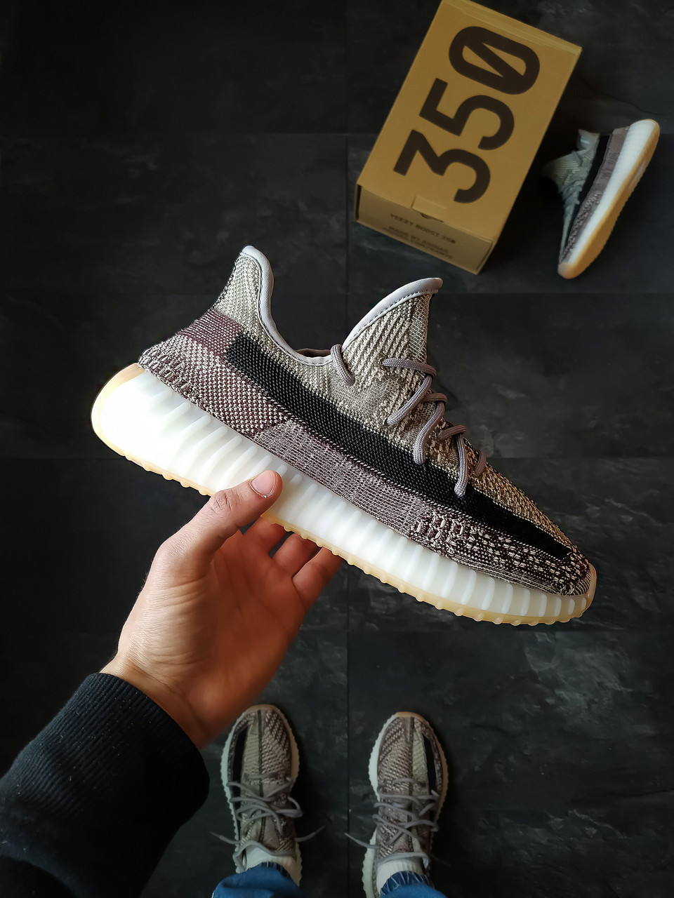 

Мужские кроссовки Adidas Yeezy Boost 350 v2 мужские Серые, Серый